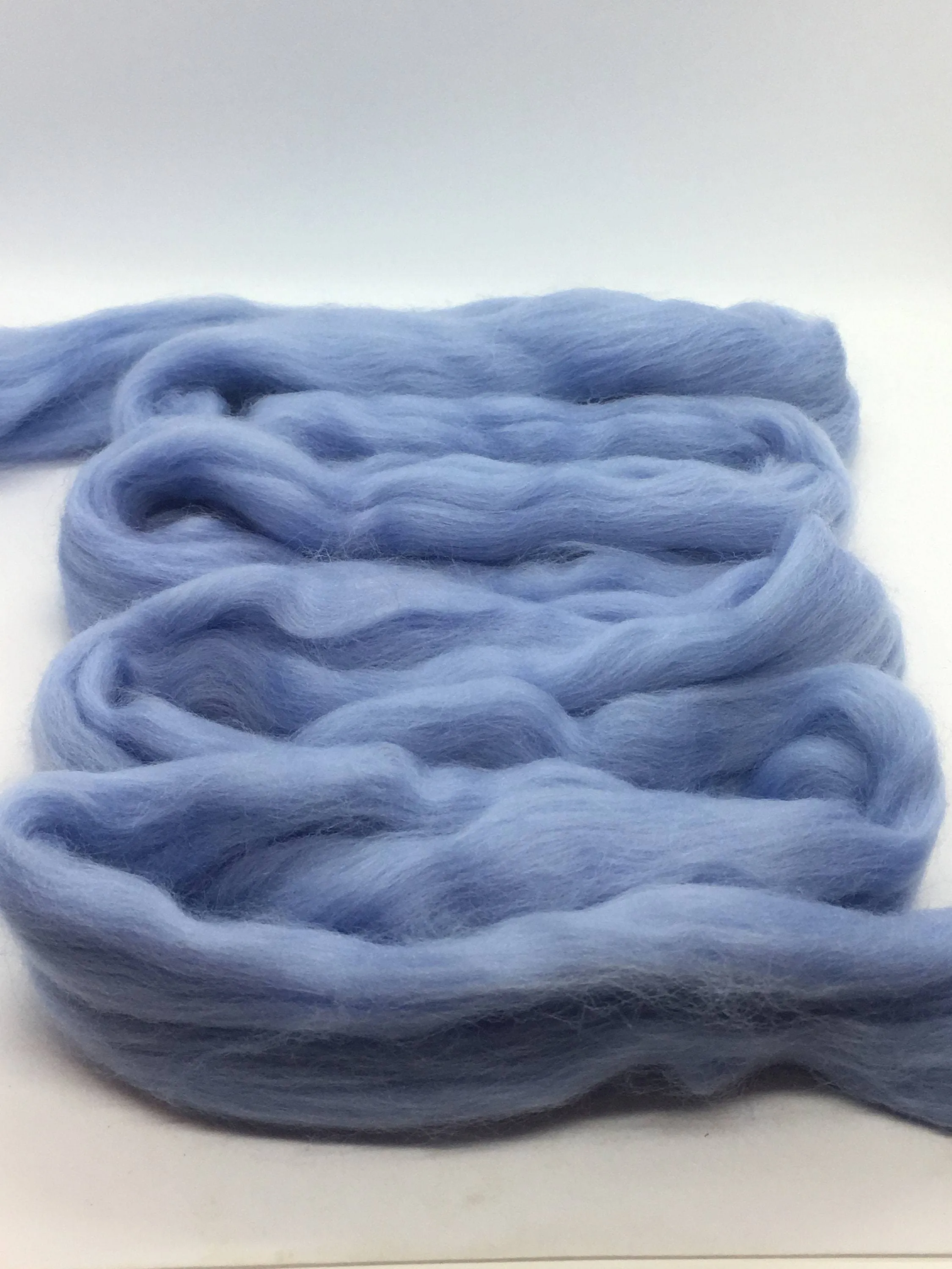 4 oz Blue Merino Wool top Roving- Light Blue, Baby Blue Rove, Blue Craft Wool, Spin Fiber, Felting Wool