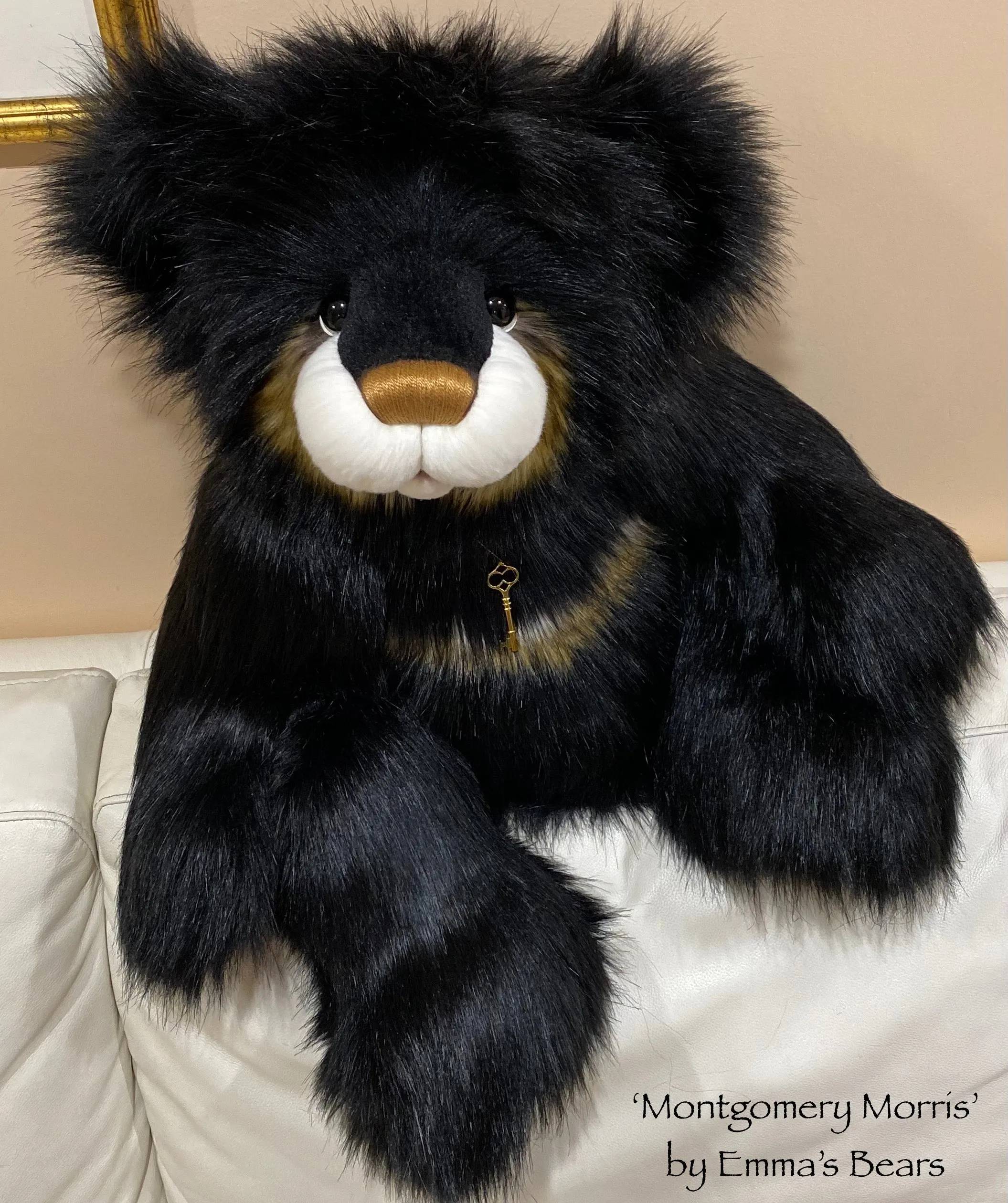 Montgomery Morris - 27" Deluxe Faux Fur Artist Bear by Emmas Bears - OOAK