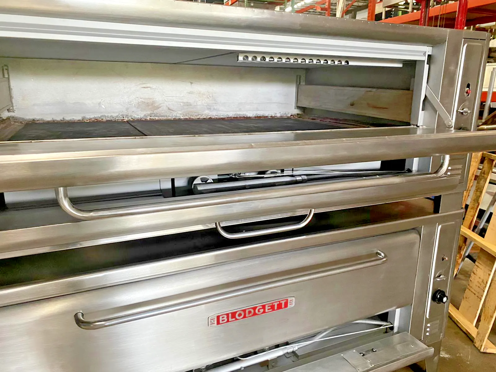 Pre-Owned Blodgett 1060 Double stack gas pizza oven