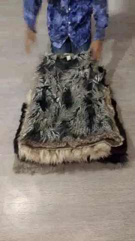 Y2k_24 Fur Vests - 12 pcs - 23/5/24